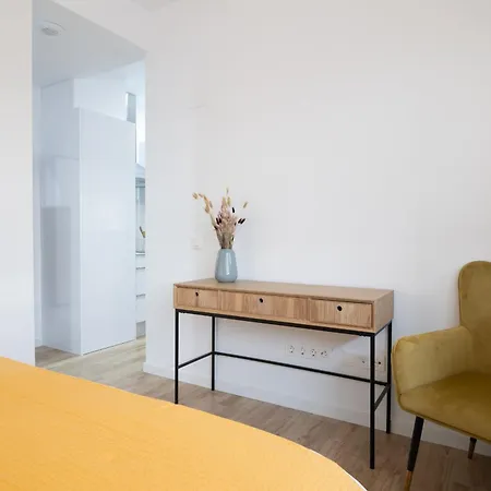 Aparthotel Dormforyou Arena Delux